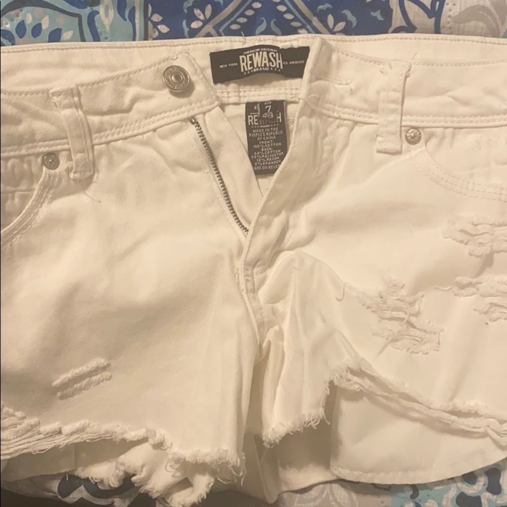 white jean shorts